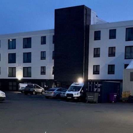 Salt Hill Windsor Legoland Eton Heathrow Luxury 2 Bed 1 Bath Free Parking Appartamento Slough Esterno foto