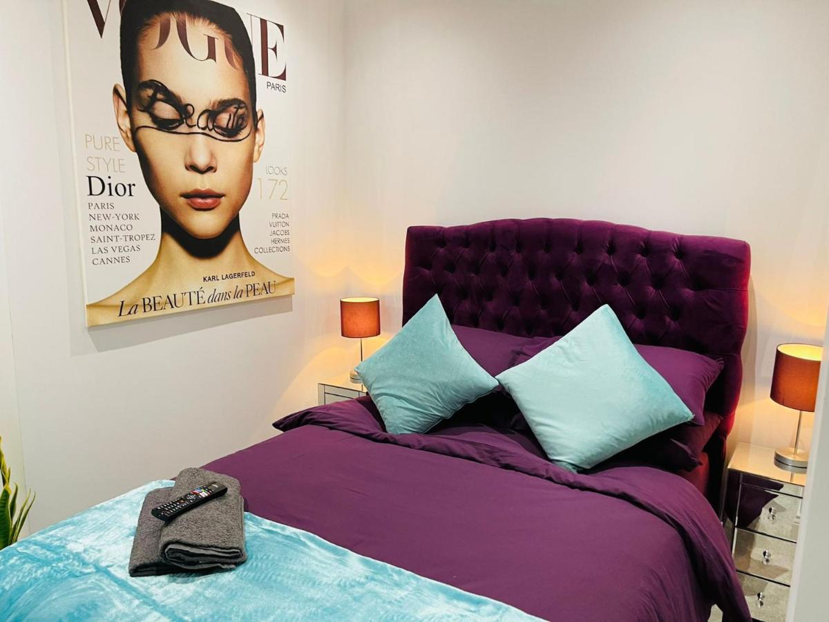 Salt Hill Windsor Legoland Eton Heathrow Luxury 2 Bed 1 Bath Free Parking Appartamento Slough Esterno foto